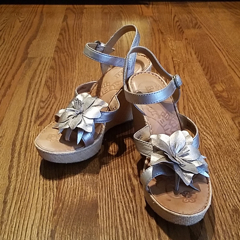 Born Metallic Sandal
